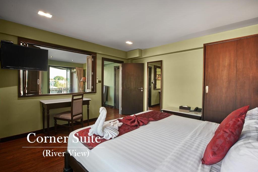 Baan Wanglang Riverside, Бангкок Экстерьер фото